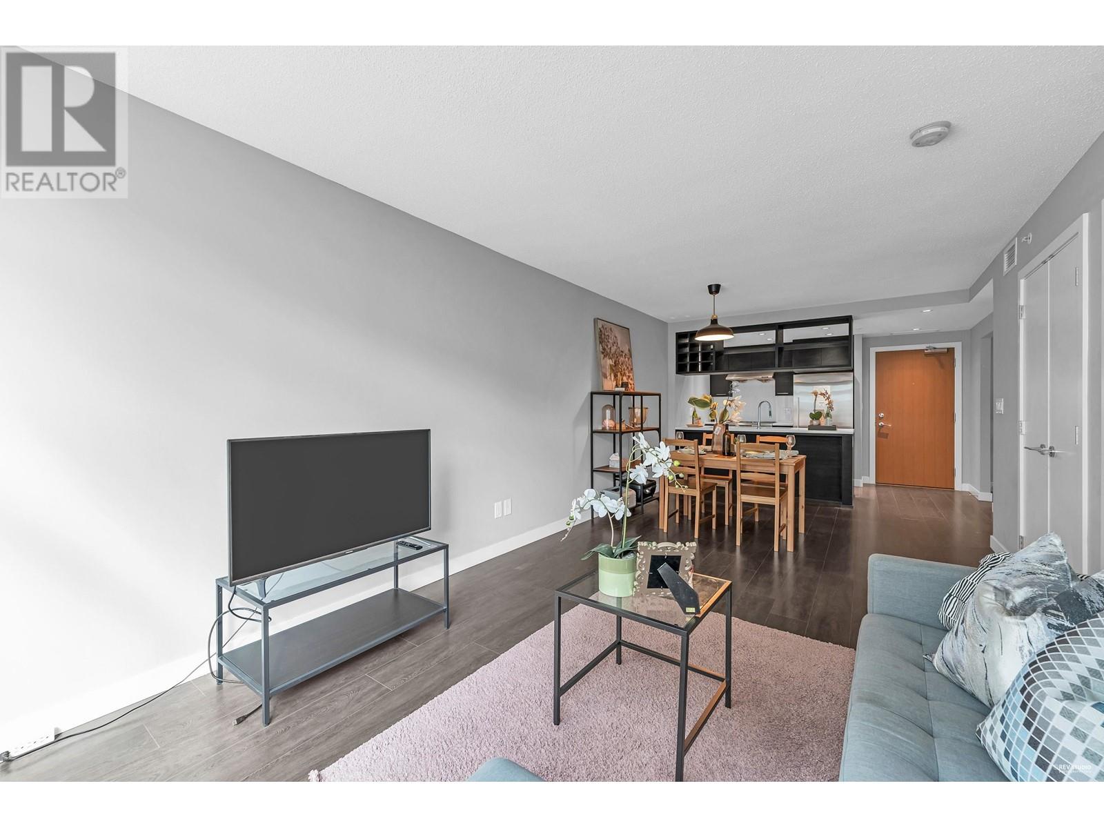 Listing Picture 6 of 21 : 758 6288 NO. 3 ROAD, Richmond / 烈治文 - 魯藝地產 Yvonne Lu Group - MLS Medallion Club Member