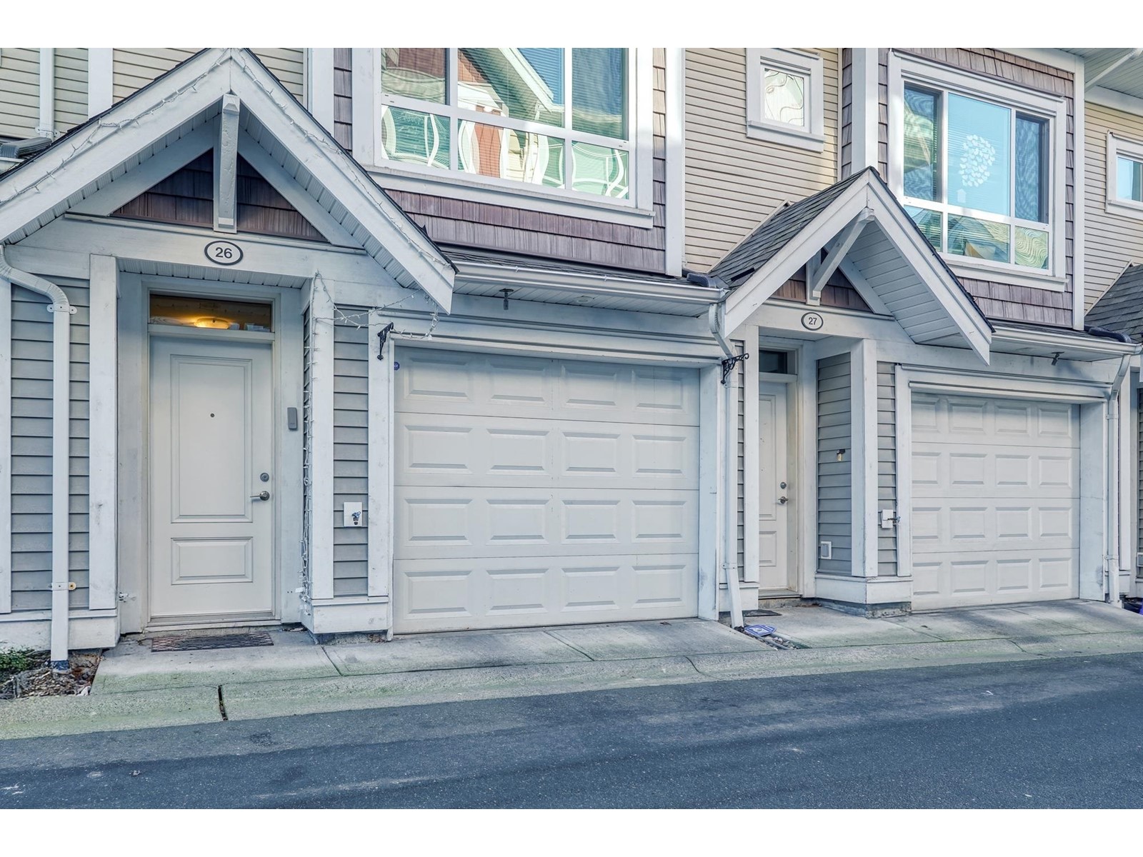 Property at 26 7298 199A STREET image 2