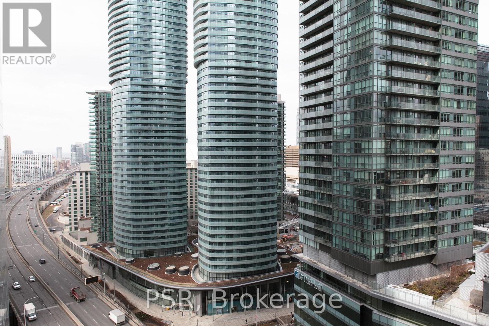 2001 - 100 Harbour Street W, Toronto, Ontario  M5J 0B5 - Photo 9 - C11953999