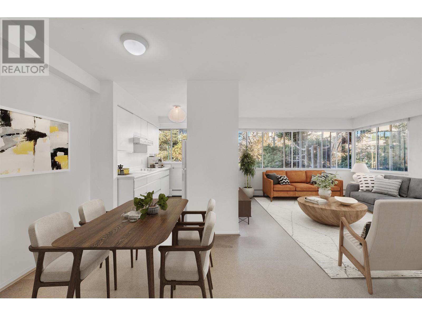 Listing Picture 12 of 21 : 205 1050 CHILCO STREET, Vancouver / 溫哥華 - 魯藝地產 Yvonne Lu Group - MLS Medallion Club Member