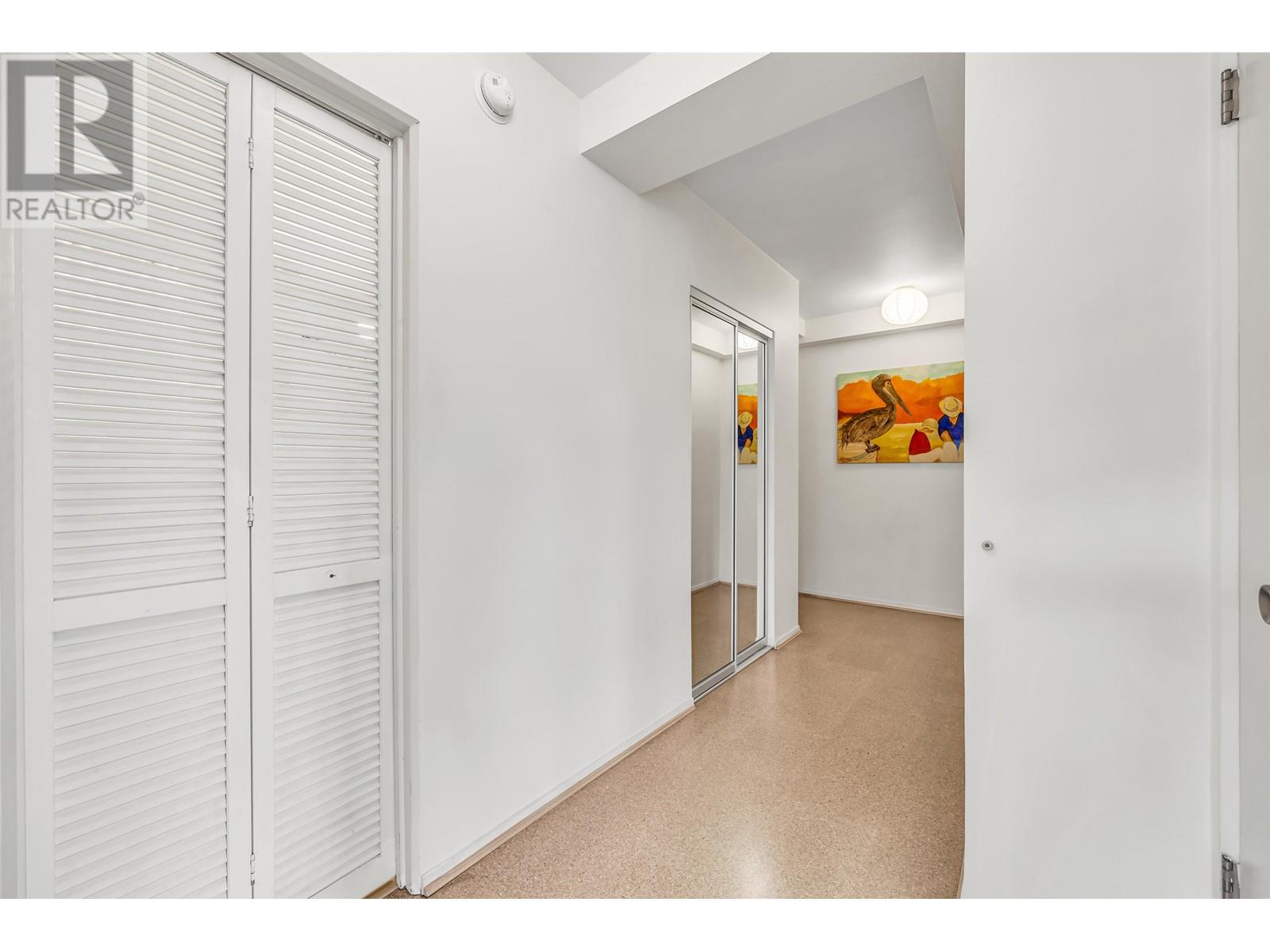 Listing Picture 17 of 21 : 205 1050 CHILCO STREET, Vancouver / 溫哥華 - 魯藝地產 Yvonne Lu Group - MLS Medallion Club Member