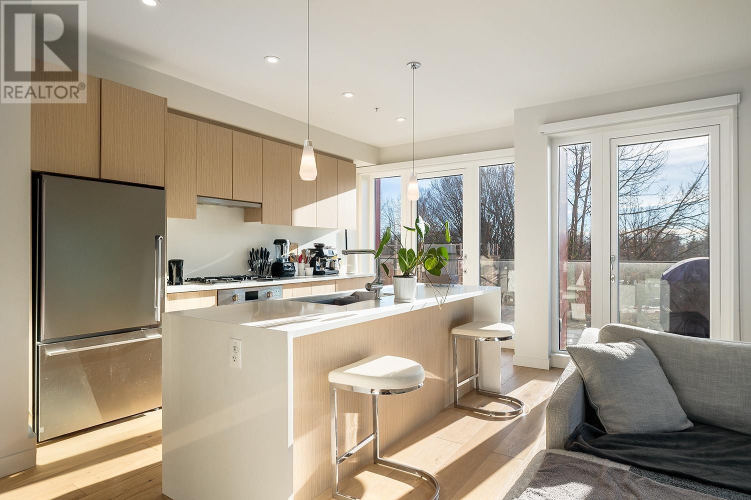 401 108 E 35TH AVENUE, vancouver, British Columbia