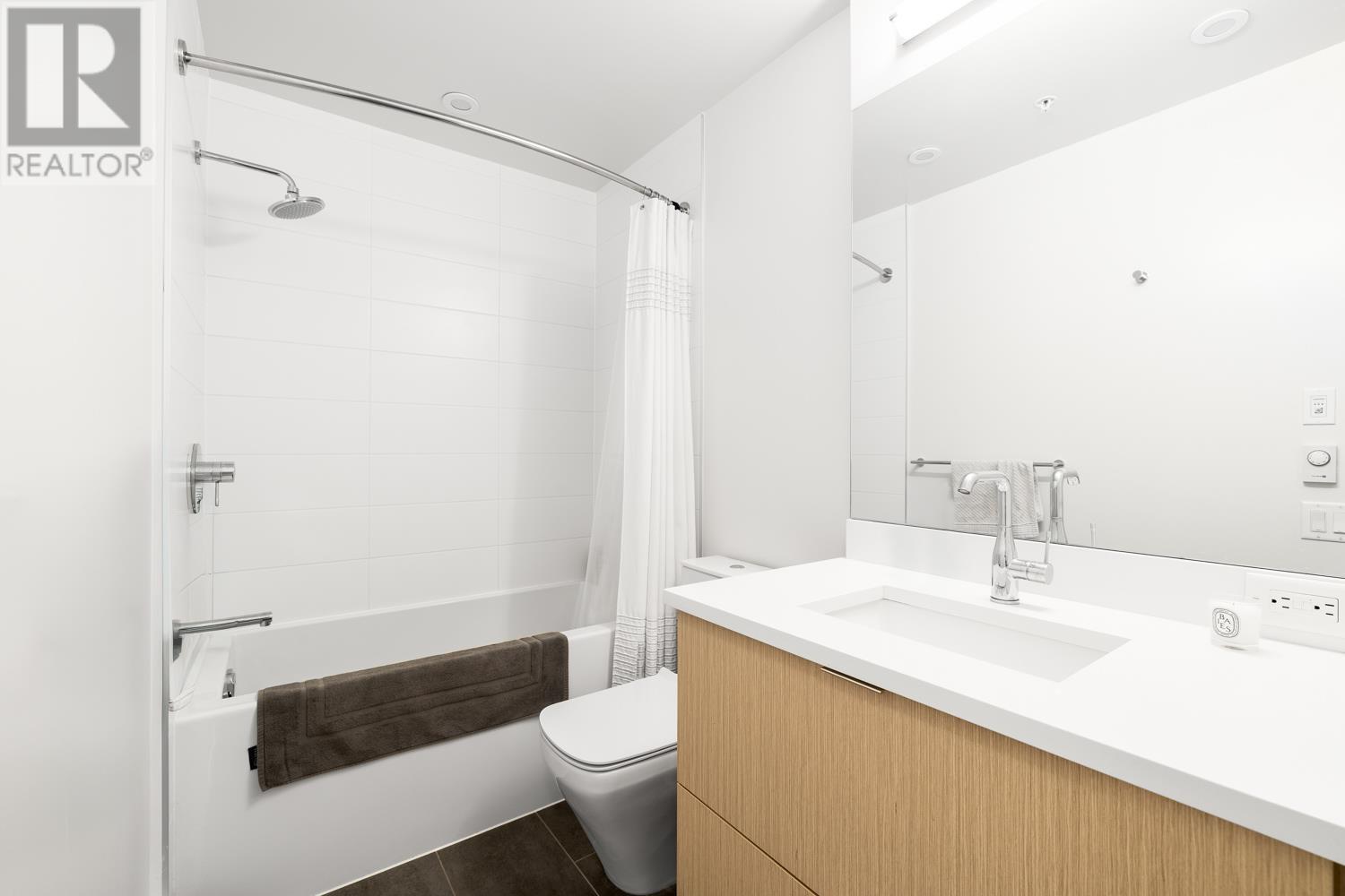 401 108 E 35th Avenue, Vancouver, British Columbia  V5W 1A6 - Photo 15 - R2963163