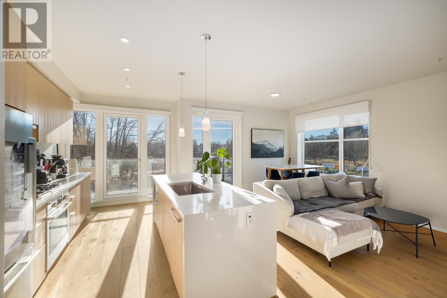 401 108 E 35th Avenue, Vancouver, British Columbia  V5W 1A6 - Photo 4 - R2963163