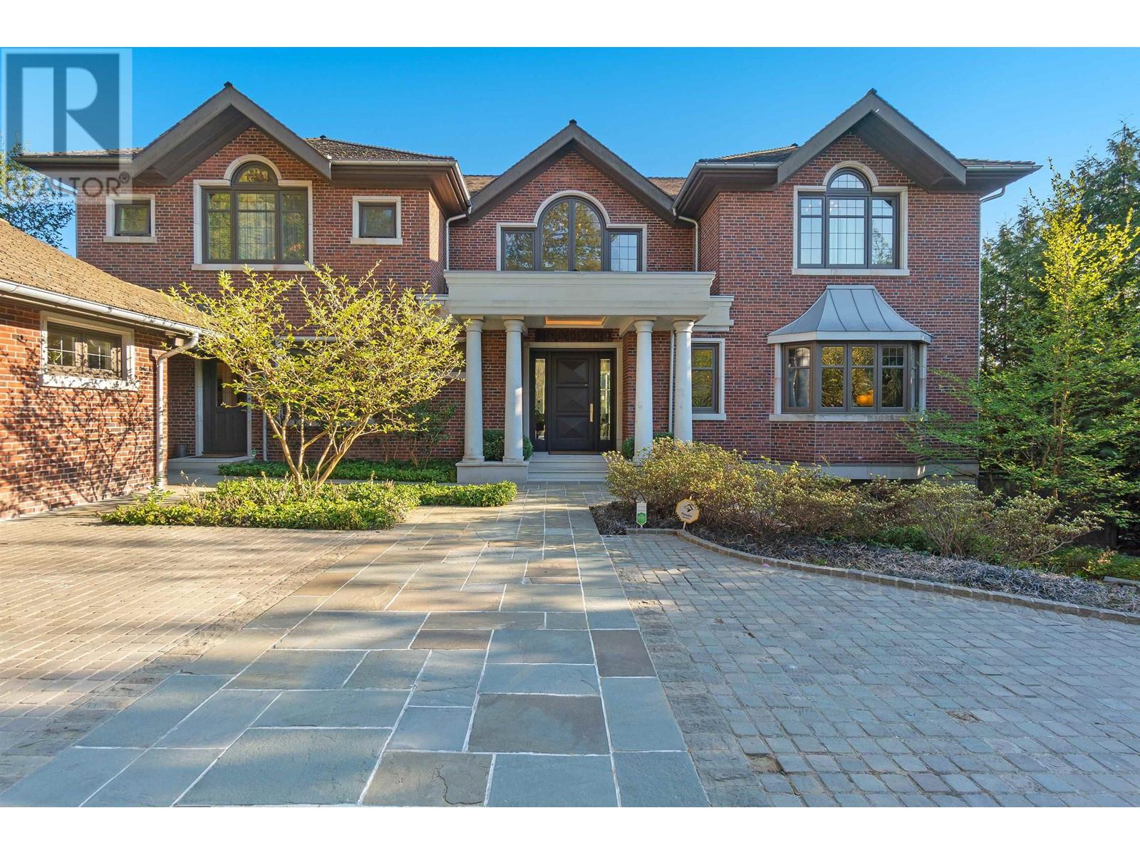 8112 Government Road, Burnaby, British Columbia  V5A 2E2 - Photo 9 - R2963133