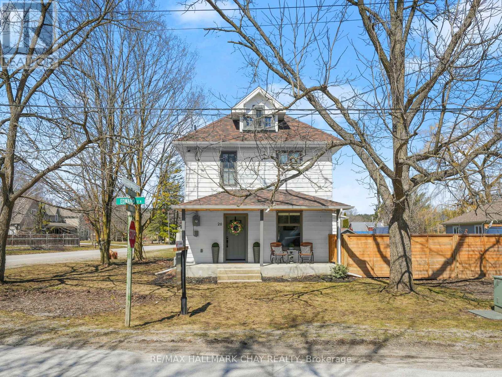 26 EDWARD STREET W, clearview (creemore), Ontario