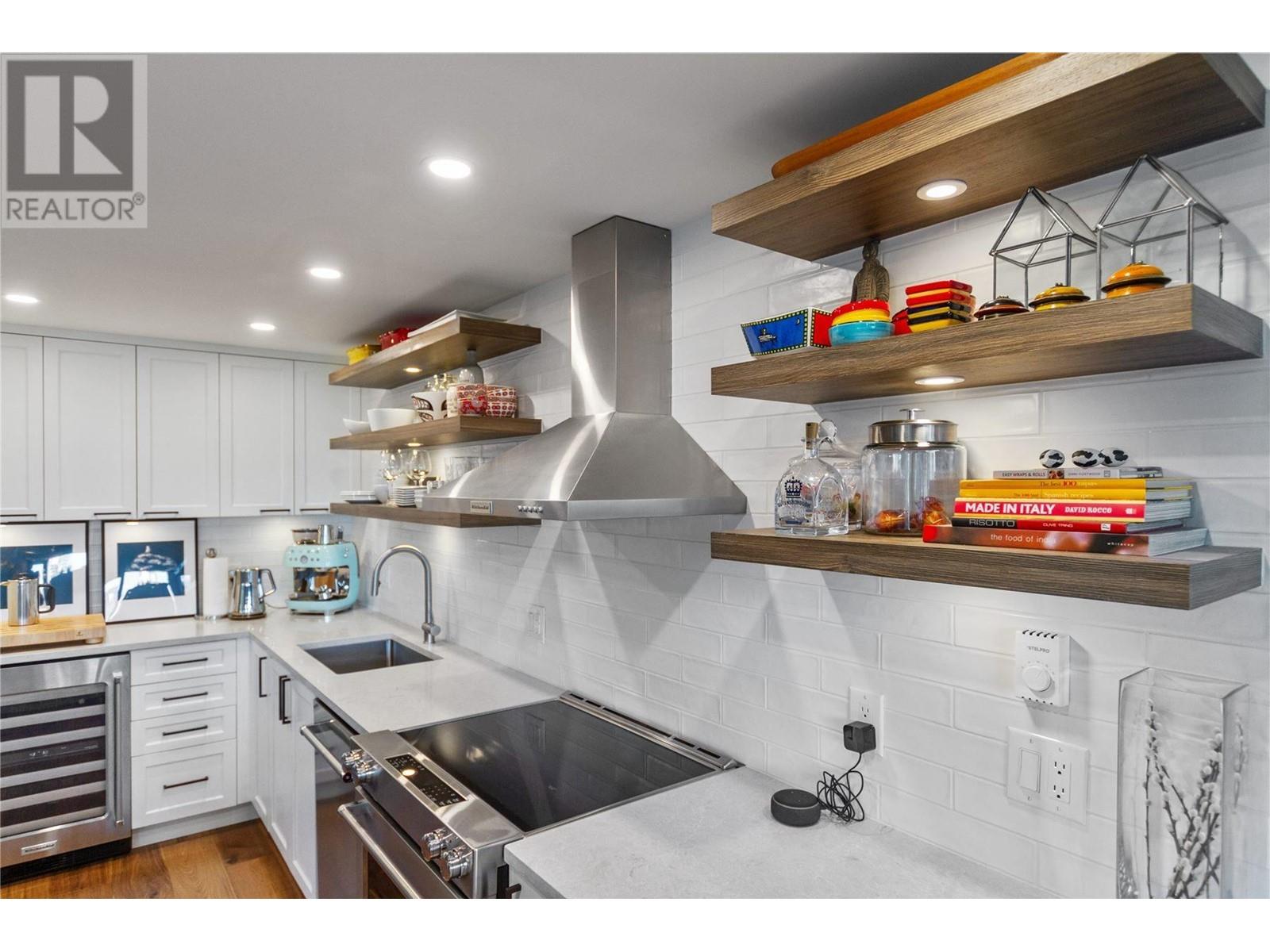 67 1425 LAMEY'S MILL ROAD