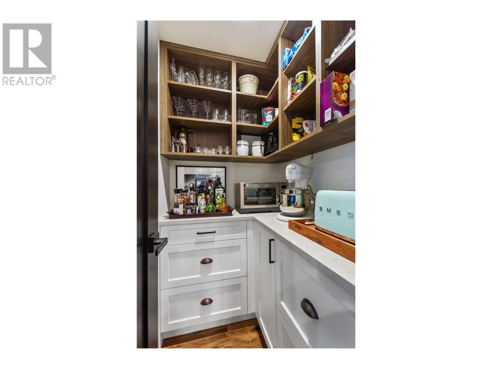 67 1425 LAMEY'S MILL ROAD