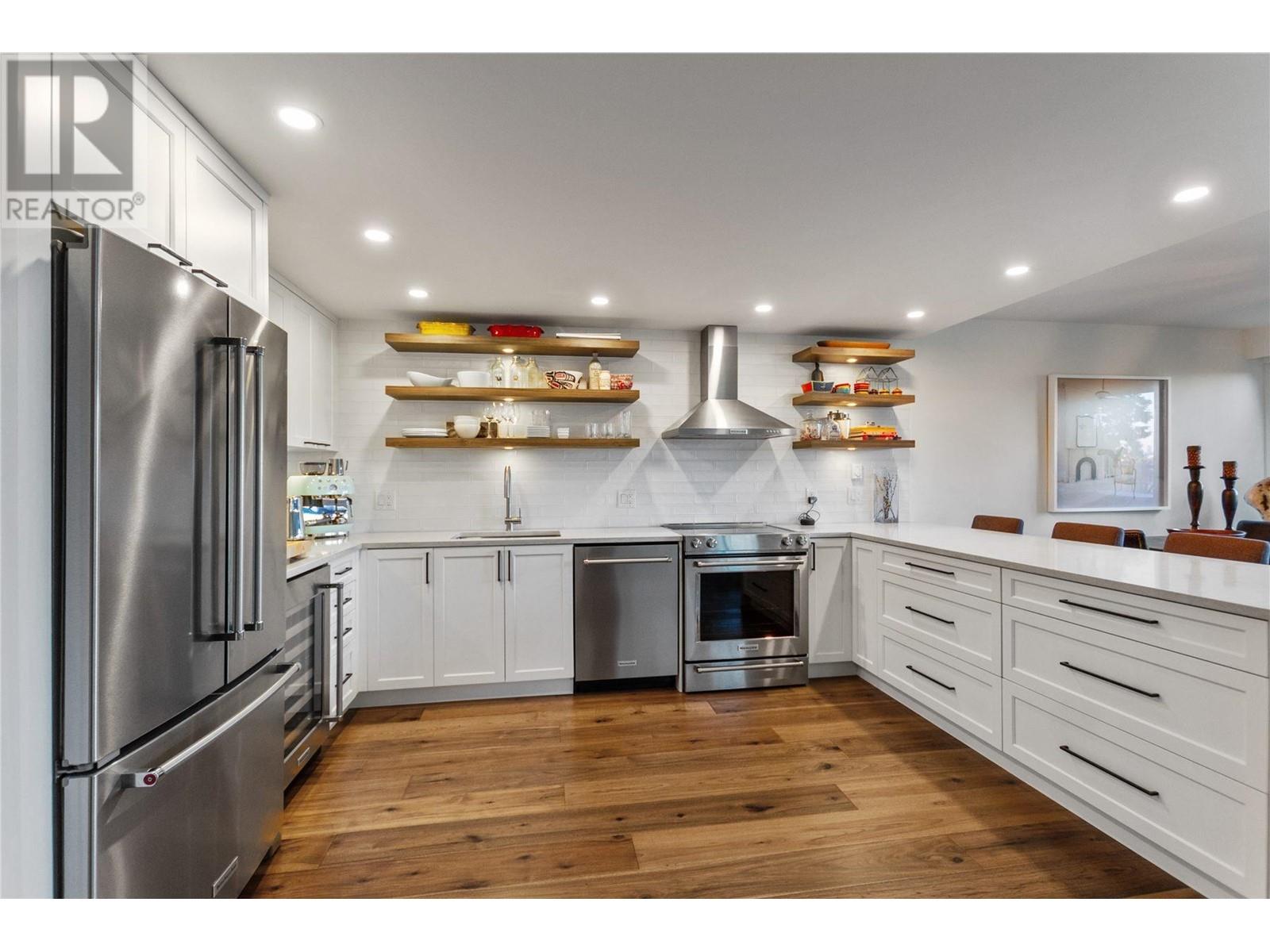 67 1425 LAMEY'S MILL ROAD