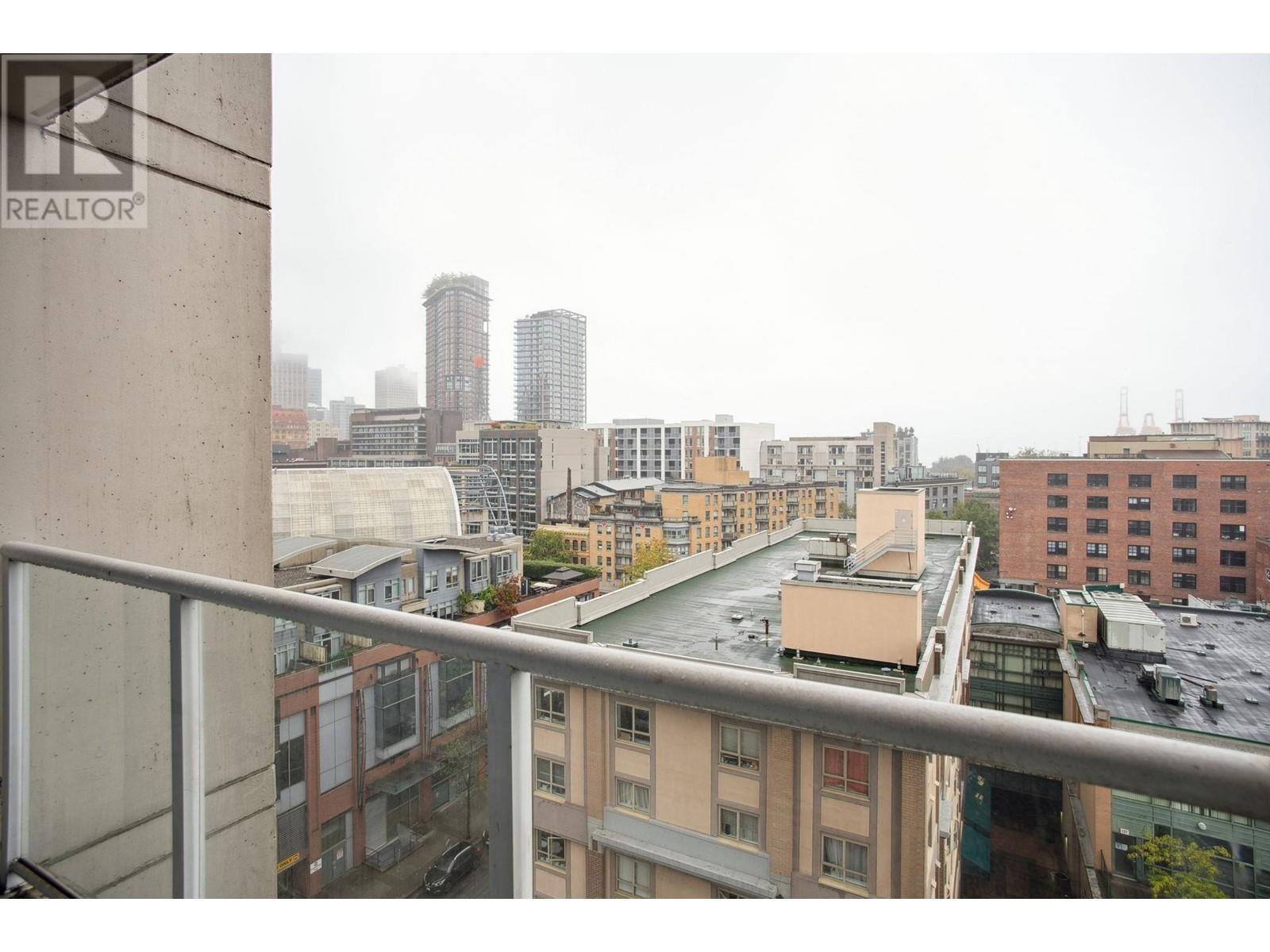 Listing Picture 19 of 29 : 1105 550 TAYLOR STREET, Vancouver / 溫哥華 - 魯藝地產 Yvonne Lu Group - MLS Medallion Club Member