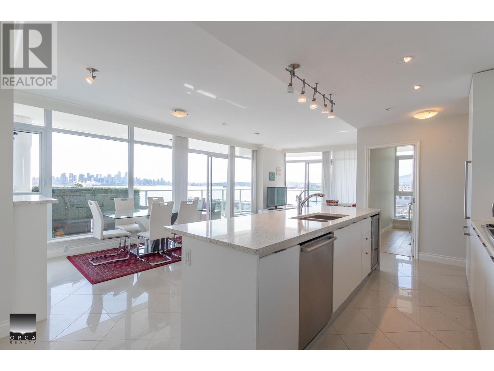 401 199 Victory Ship Way, North Vancouver, British Columbia  V7L 0B5 - Photo 2 - R2962845