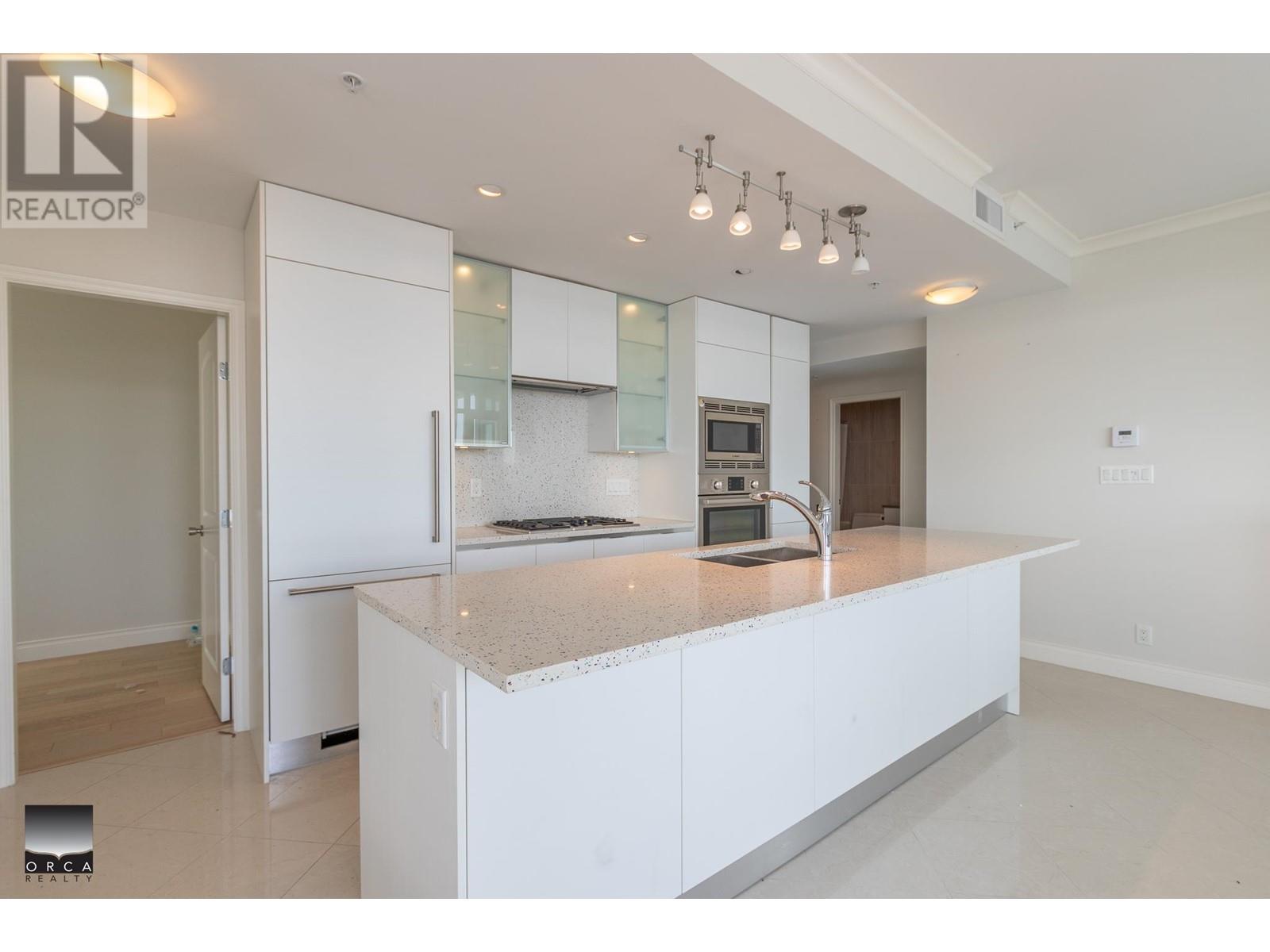 401 199 Victory Ship Way, North Vancouver, British Columbia  V7L 0B5 - Photo 5 - R2962845