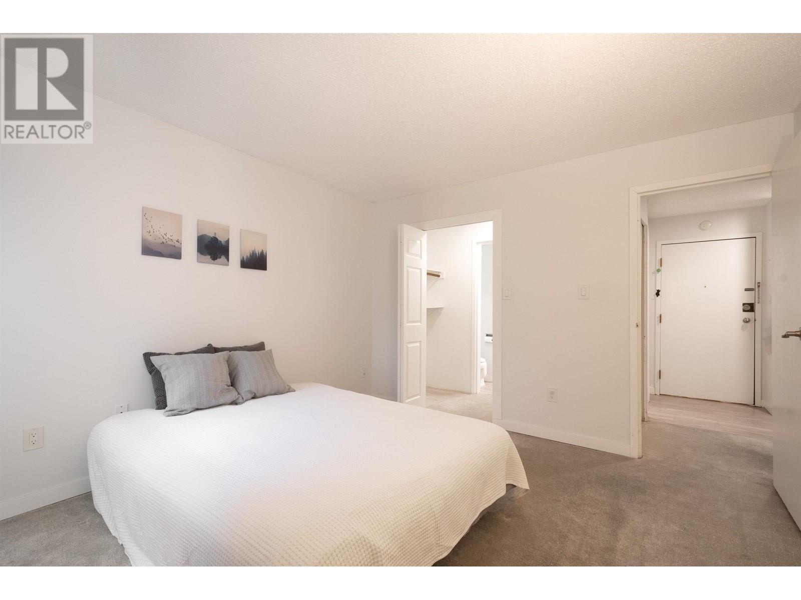 Listing Picture 25 of 35 : 222 1945 WOODWAY PLACE, Burnaby / 本拿比 - 魯藝地產 Yvonne Lu Group - MLS Medallion Club Member