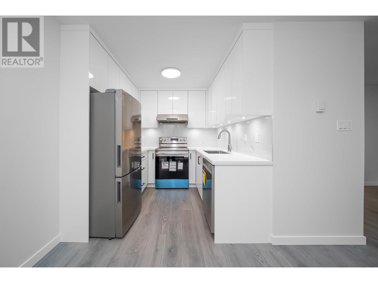 2 7191 Garden City Road, Richmond, British Columbia  V6Y 3R5 - Photo 17 - R2963077
