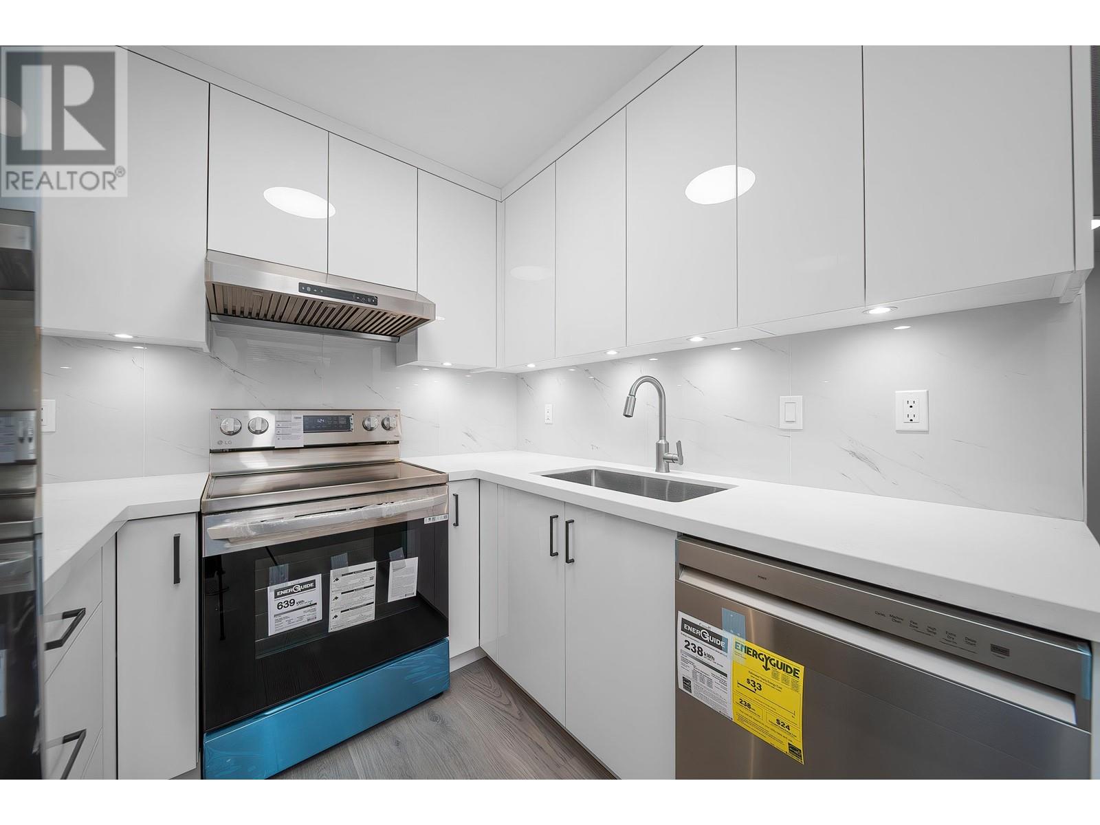 2 7191 Garden City Road, Richmond, British Columbia  V6Y 3R5 - Photo 19 - R2963077
