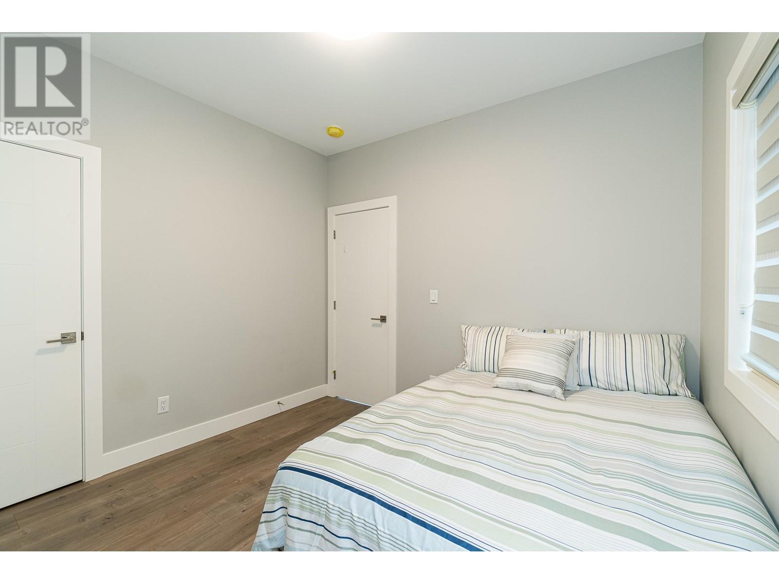 7948 12th Avenue, Burnaby, British Columbia  V3N 2K7 - Photo 31 - R2963182