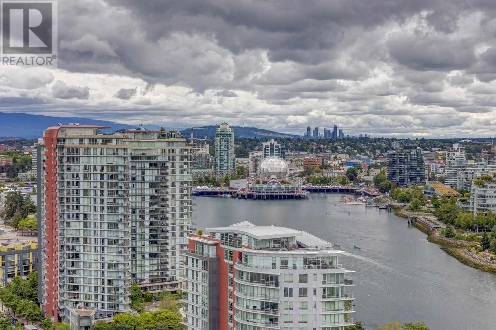 Listing Picture 14 of 22 : 2902 1033 MARINASIDE CRESCENT, Vancouver / 溫哥華 - 魯藝地產 Yvonne Lu Group - MLS Medallion Club Member