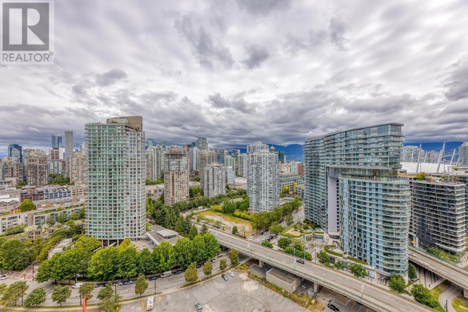 Listing Picture 17 of 22 : 2902 1033 MARINASIDE CRESCENT, Vancouver / 溫哥華 - 魯藝地產 Yvonne Lu Group - MLS Medallion Club Member