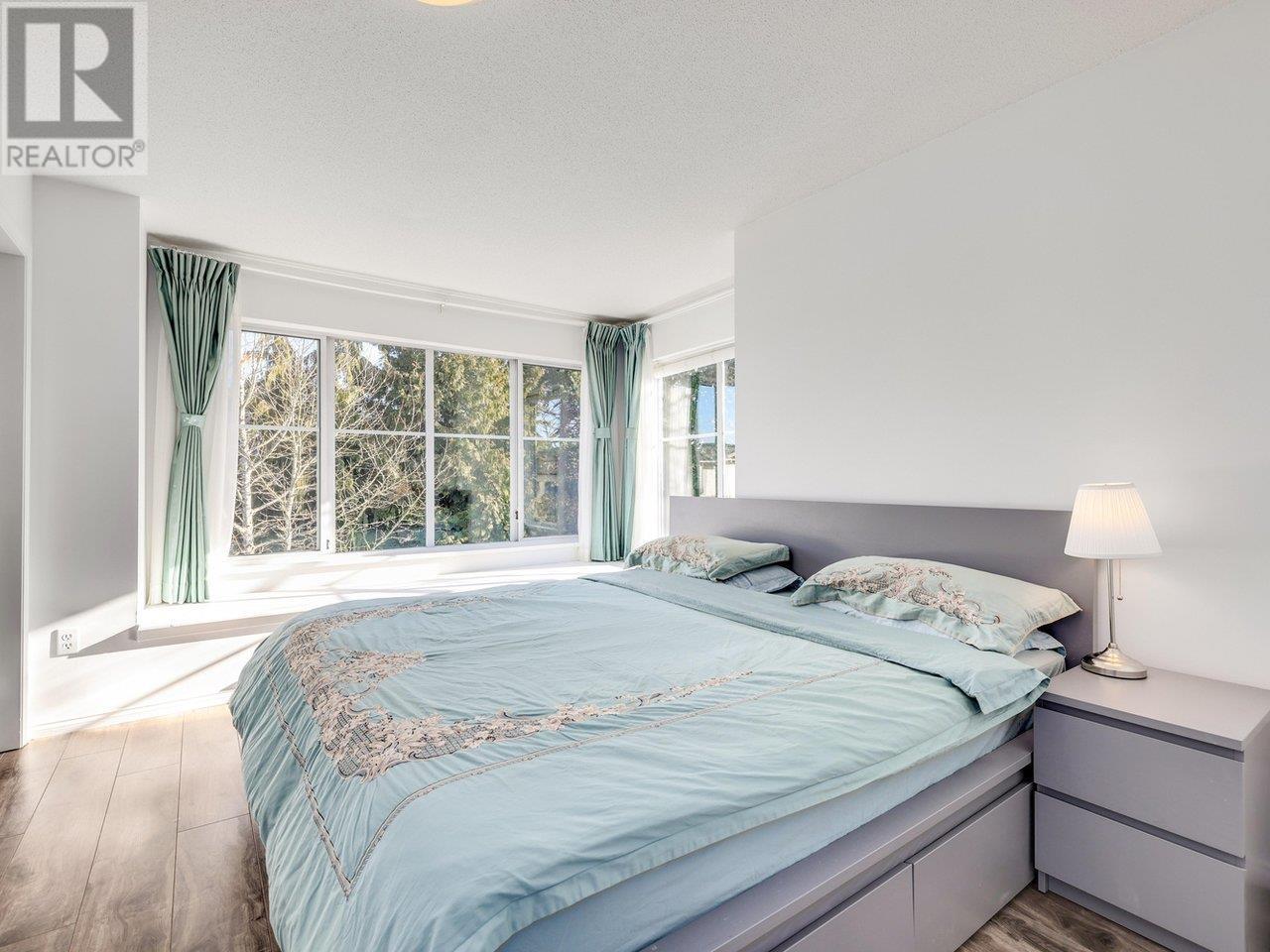 Listing Picture 11 of 33 : 74 6588 BARNARD DRIVE, Richmond / 烈治文 - 魯藝地產 Yvonne Lu Group - MLS Medallion Club Member