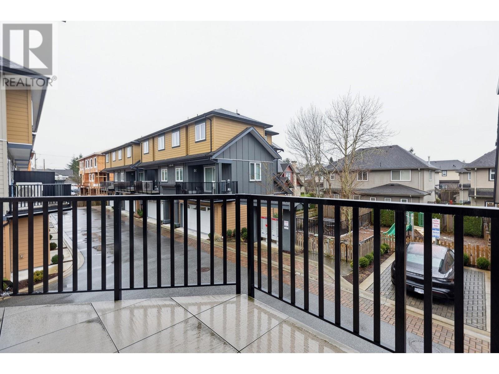 Listing Picture 21 of 27 : 1 9800 GRANVILLE AVENUE, Richmond / 烈治文 - 魯藝地產 Yvonne Lu Group - MLS Medallion Club Member