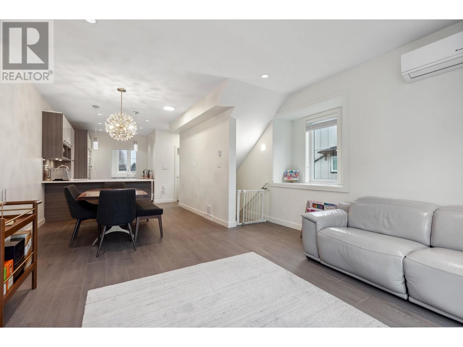 Listing Picture 7 of 27 : 1 9800 GRANVILLE AVENUE, Richmond / 烈治文 - 魯藝地產 Yvonne Lu Group - MLS Medallion Club Member