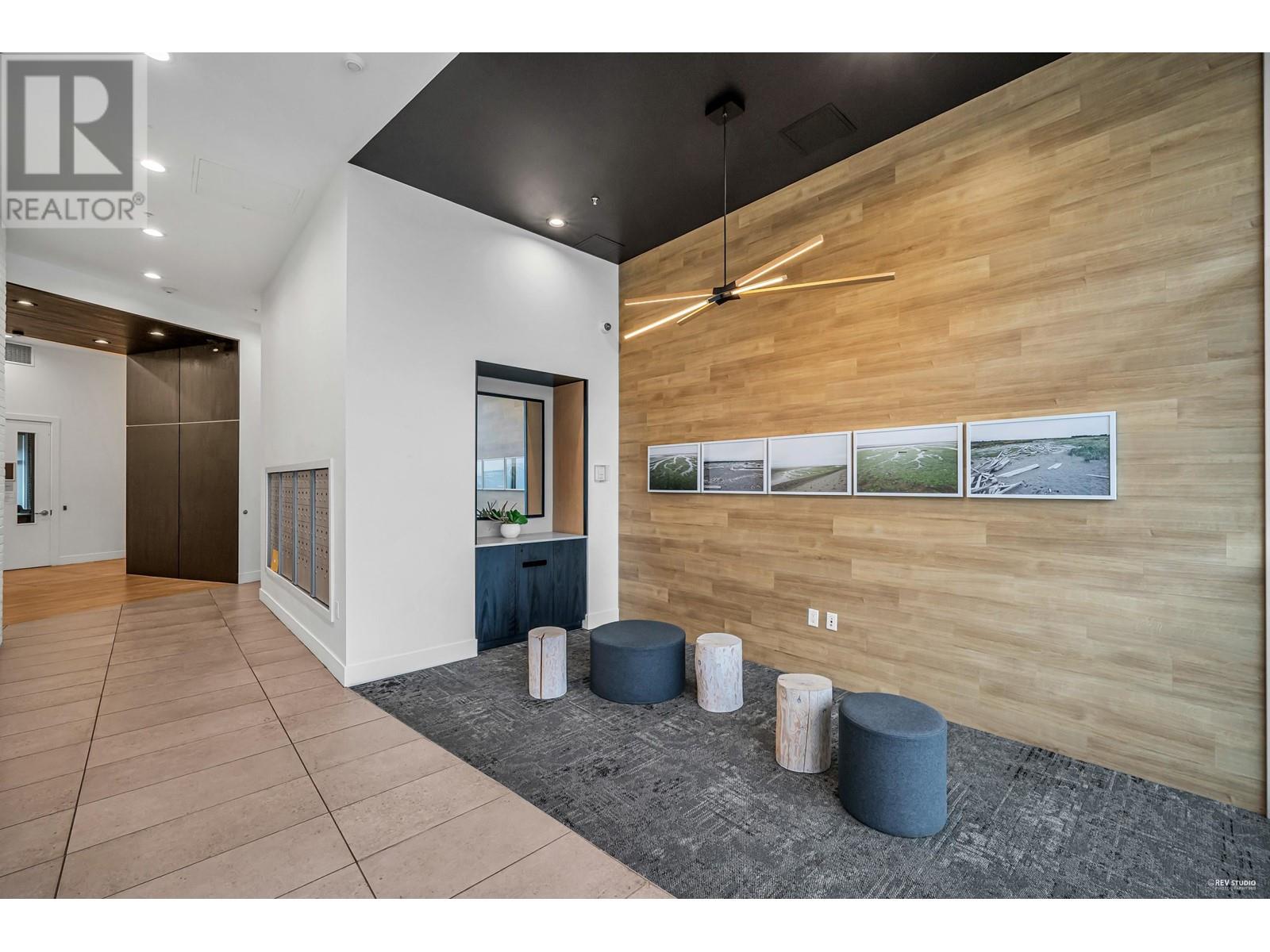 416 725 Marine Drive, North Vancouver, British Columbia  V7M 0G2 - Photo 6 - R2962656