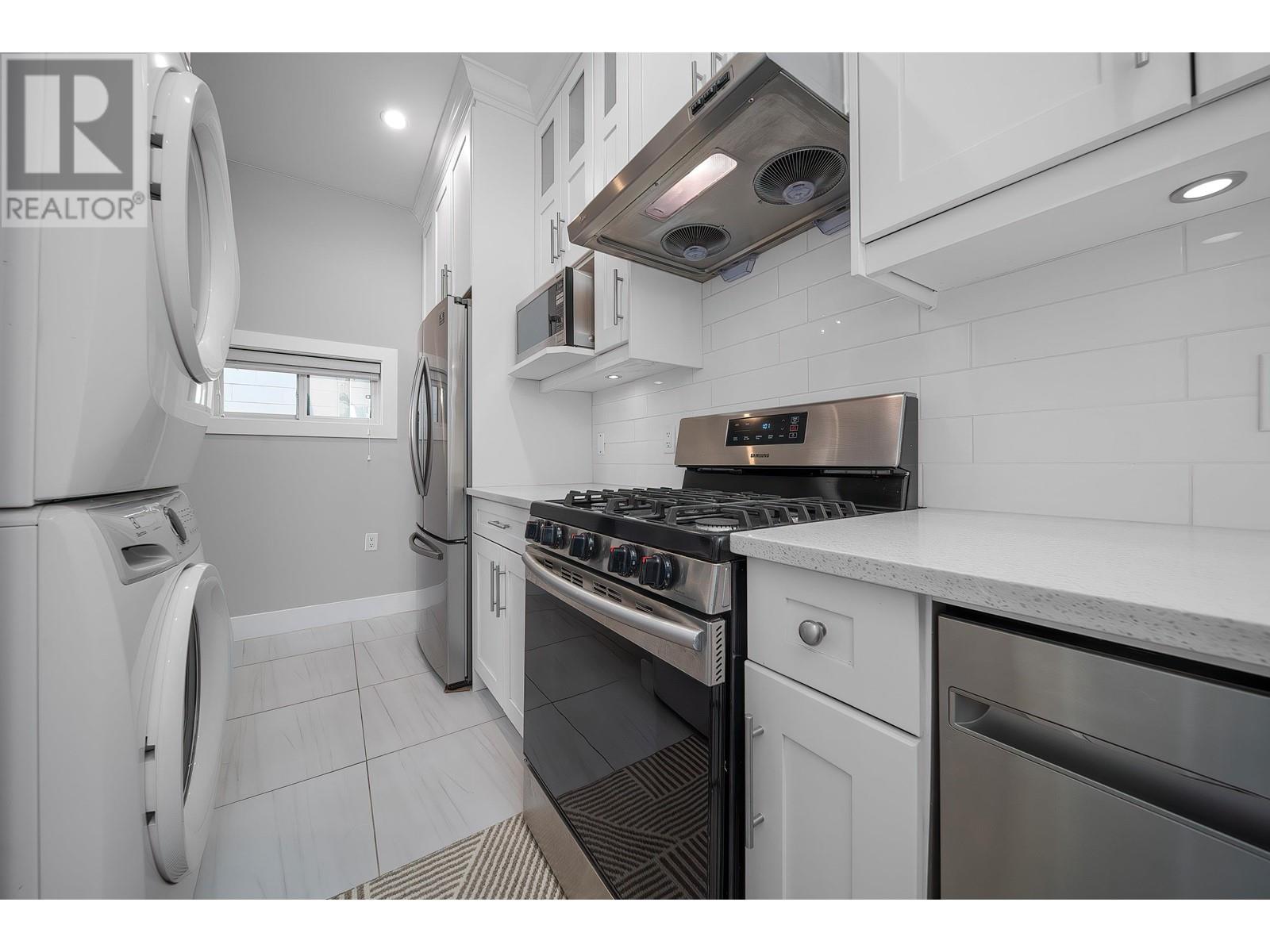 3360 Parker Street, Vancouver, British Columbia  V5K 2V9 - Photo 6 - R2963205
