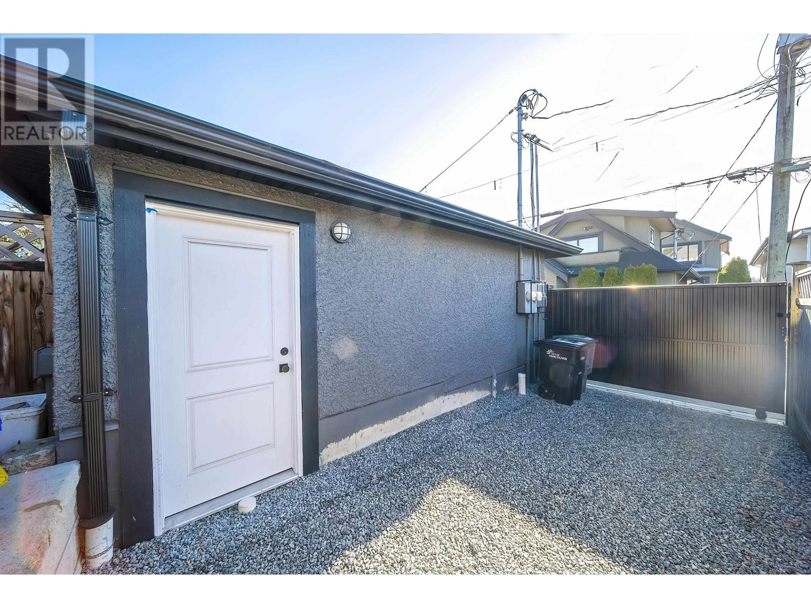 3360 Parker Street, Vancouver, British Columbia  V5K 2V9 - Photo 16 - R2963205