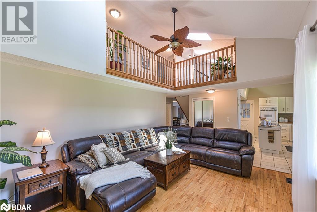 326 Crawford Street, Orillia, Ontario  L3V 1K1 - Photo 16 - 40689679