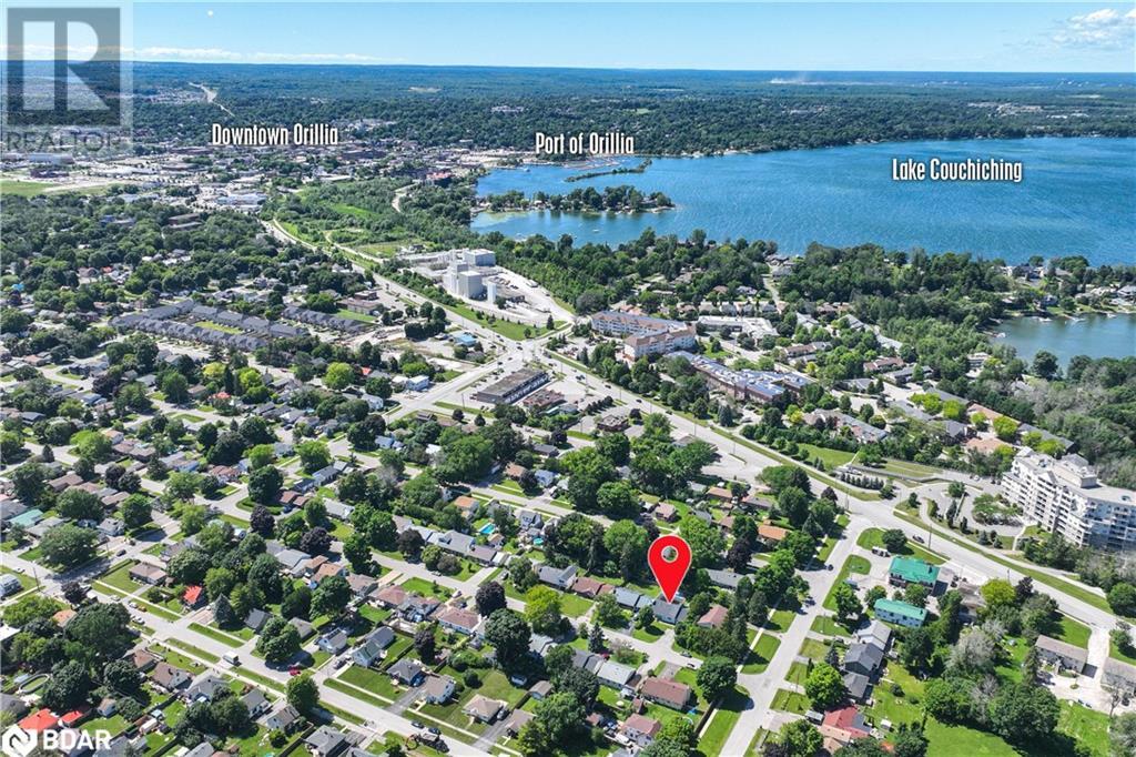 326 Crawford Street, Orillia, Ontario  L3V 1K1 - Photo 3 - 40689679
