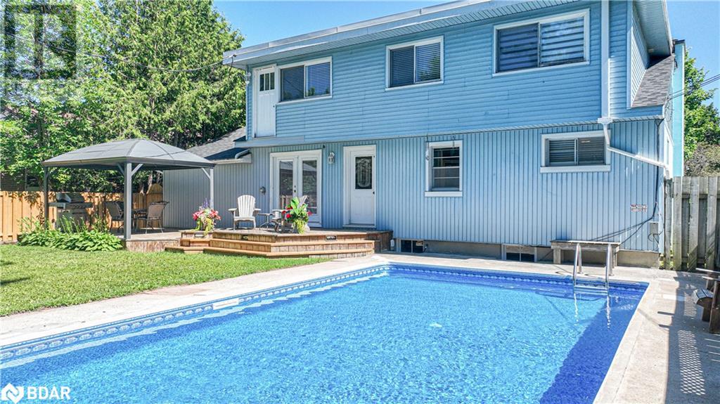 326 Crawford Street, Orillia, Ontario  L3V 1K1 - Photo 2 - 40689679