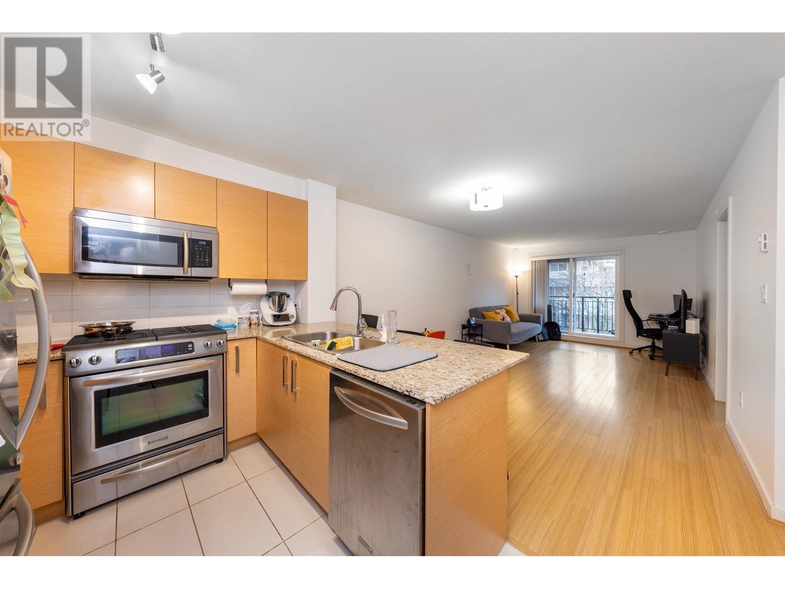 307 5665 Irmin Street, Burnaby, British Columbia  V5J 0C4 - Photo 6 - R2959417
