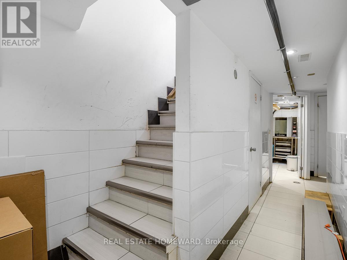 820 Danforth Avenue, Toronto (Danforth), Ontario  M4J 1L6 - Photo 12 - E11954490