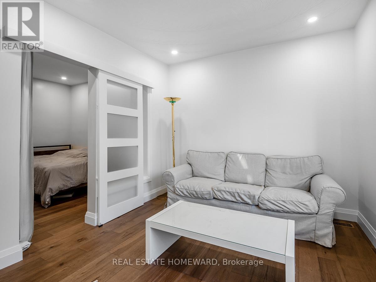 820 Danforth Avenue, Toronto (Danforth), Ontario  M4J 1L6 - Photo 24 - E11954490