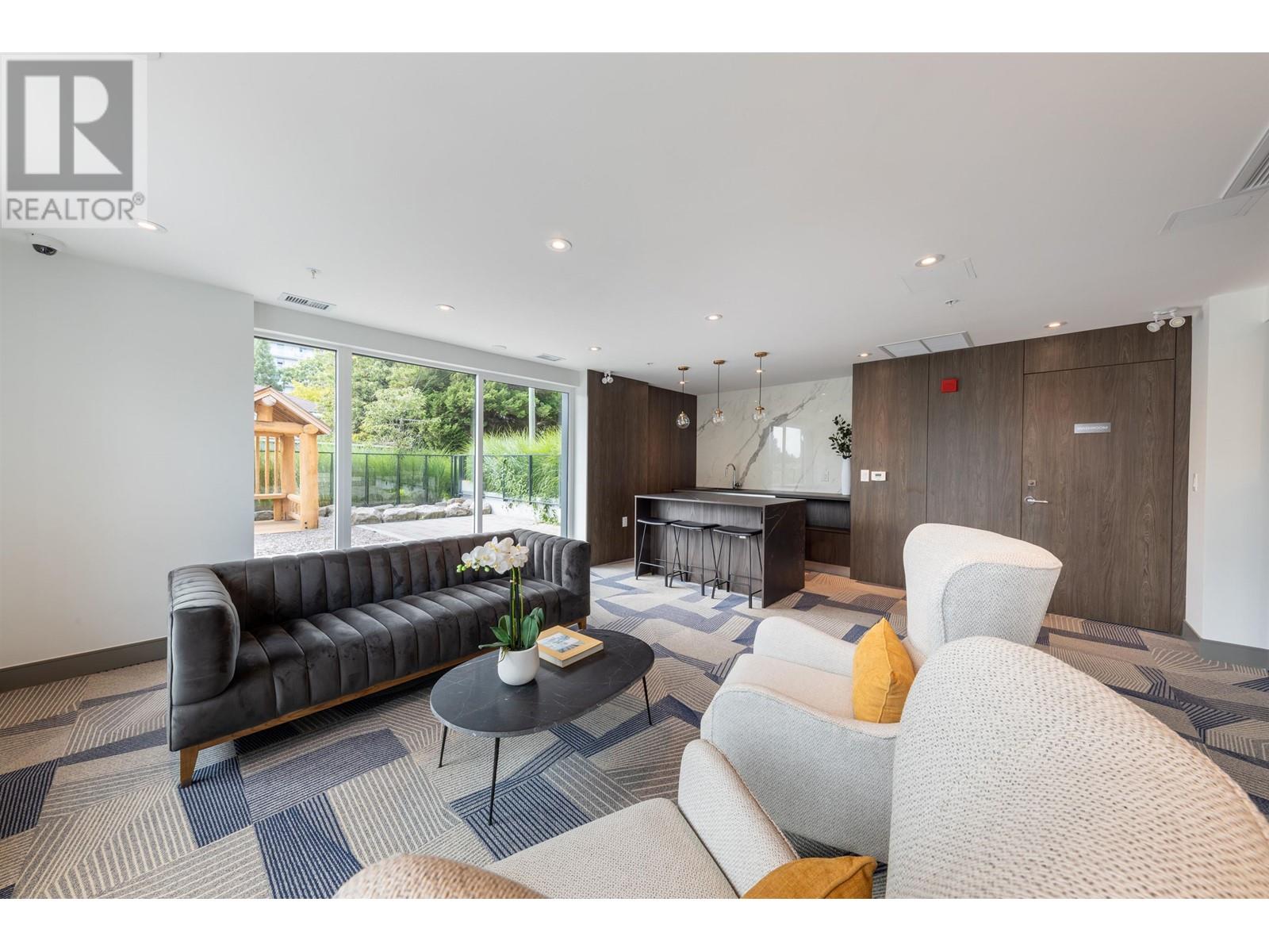 Listing Picture 25 of 39 : 202 477 W 59TH AVENUE, Vancouver / 溫哥華 - 魯藝地產 Yvonne Lu Group - MLS Medallion Club Member