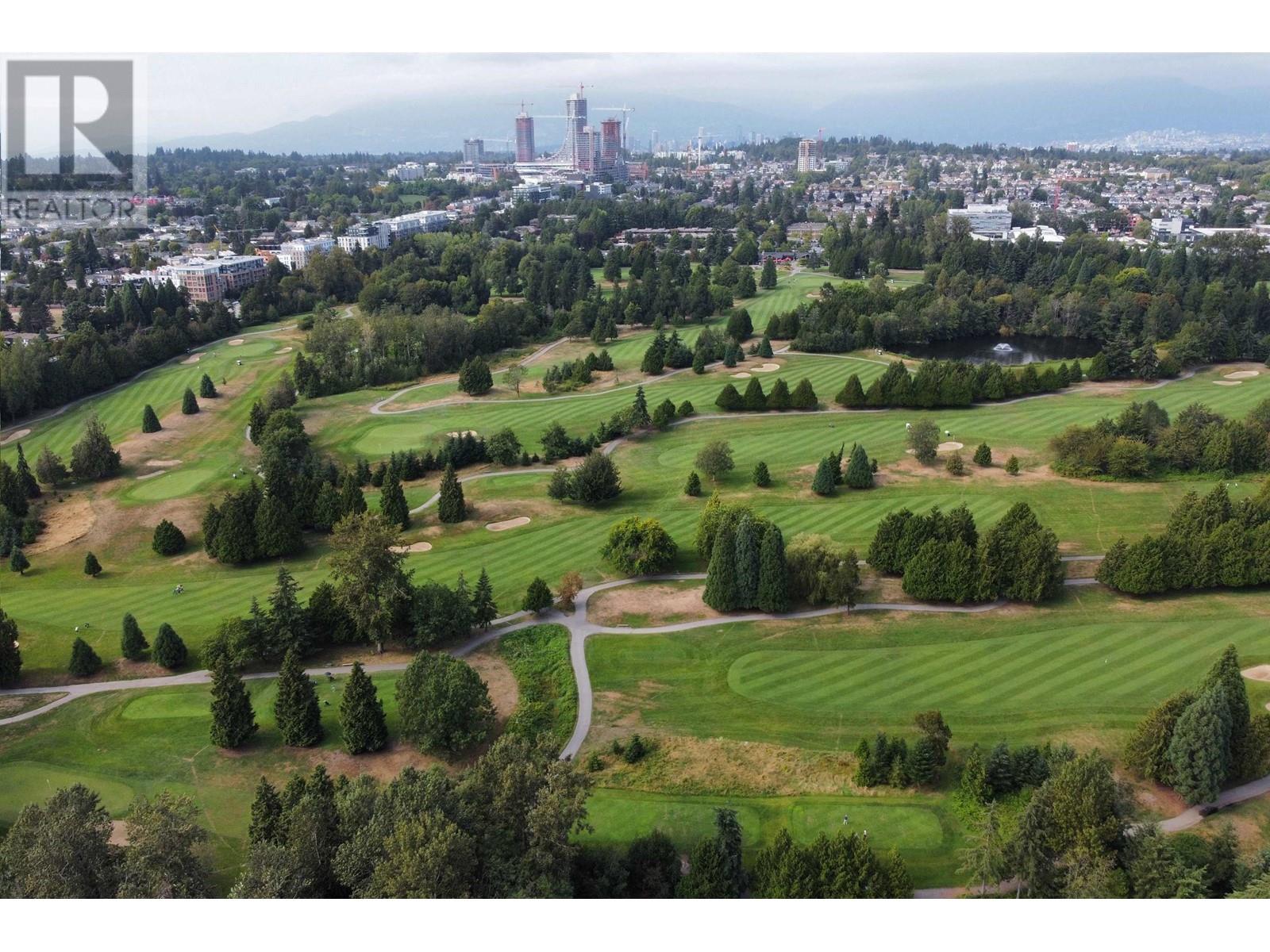 Listing Picture 37 of 39 : 202 477 W 59TH AVENUE, Vancouver / 溫哥華 - 魯藝地產 Yvonne Lu Group - MLS Medallion Club Member