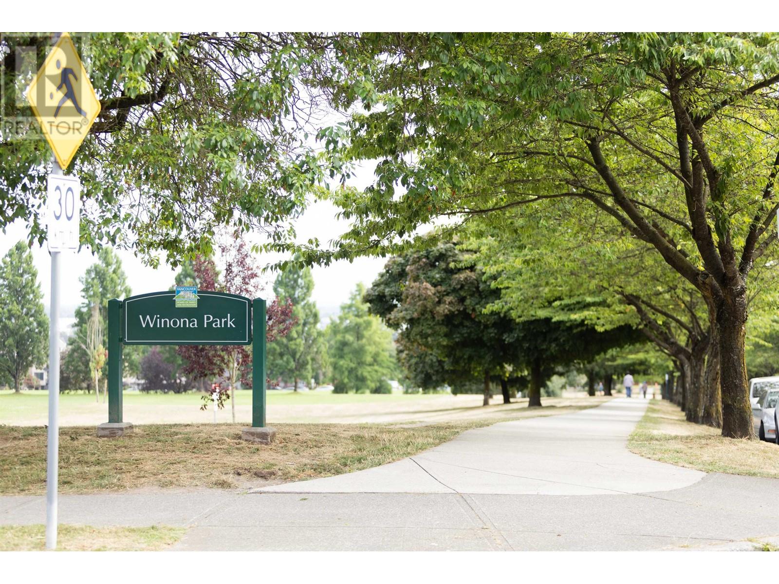 Listing Picture 31 of 39 : 202 477 W 59TH AVENUE, Vancouver / 溫哥華 - 魯藝地產 Yvonne Lu Group - MLS Medallion Club Member