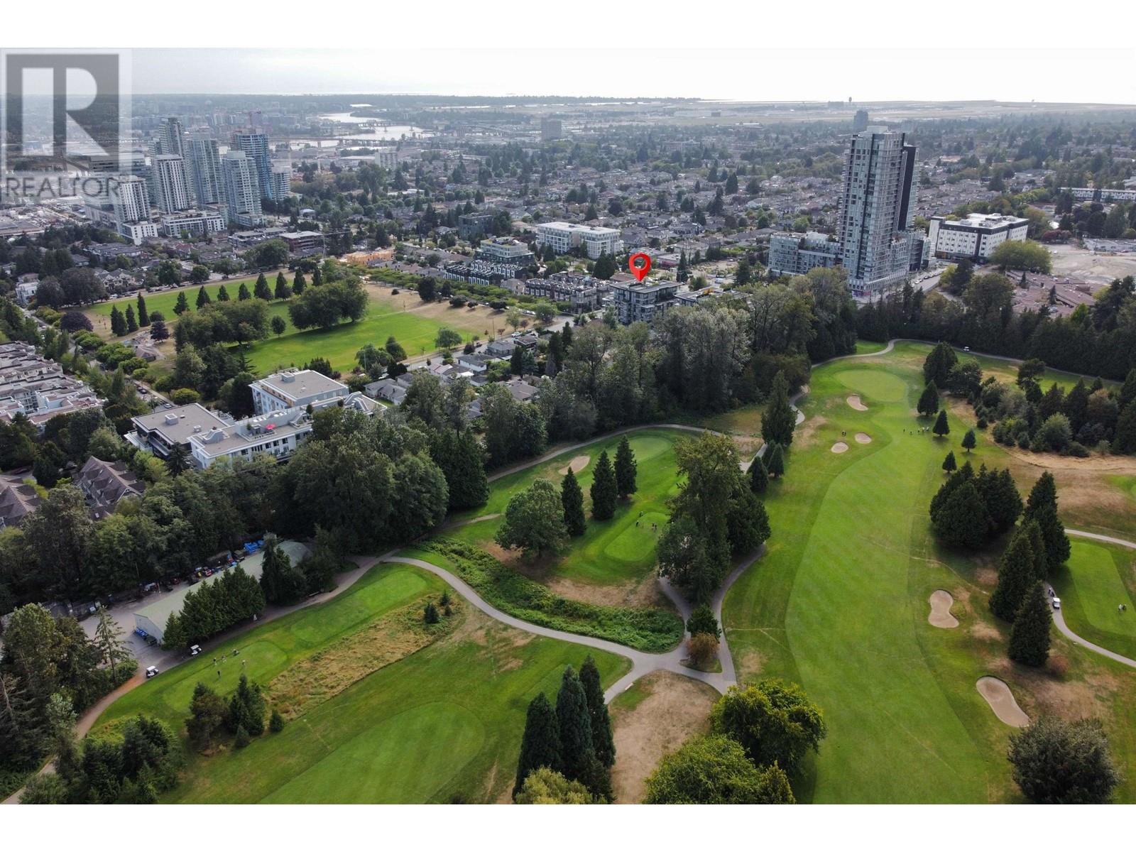 Listing Picture 38 of 39 : 202 477 W 59TH AVENUE, Vancouver / 溫哥華 - 魯藝地產 Yvonne Lu Group - MLS Medallion Club Member