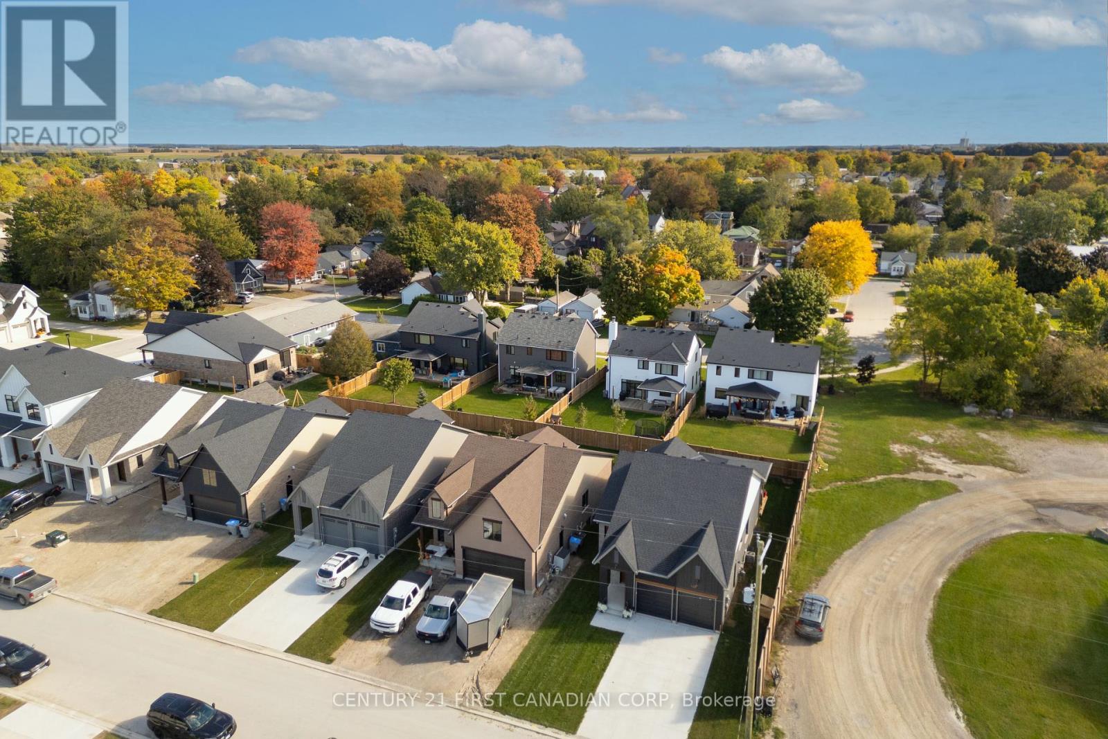 Property at 128 SCOTTS DRIVE image 5