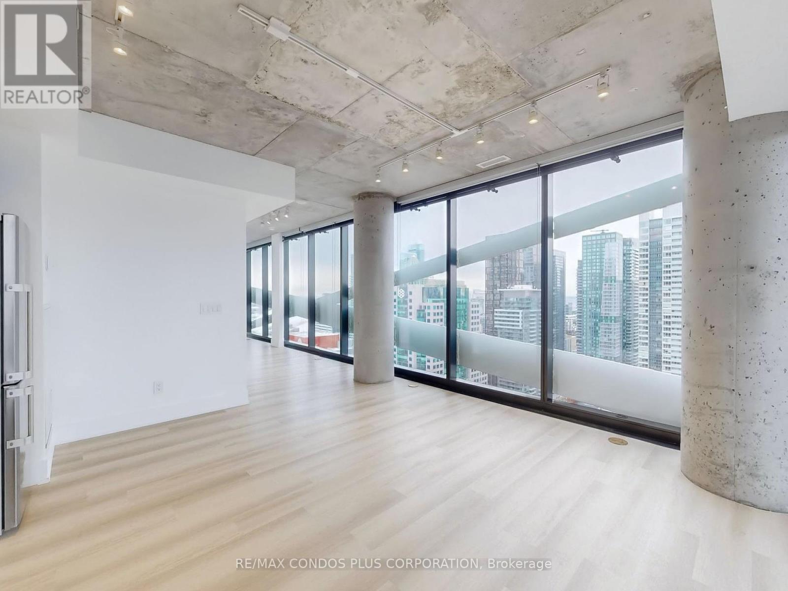 3301 - 224 King Street W, Toronto, Ontario  M5H 0A6 - Photo 10 - C11954554