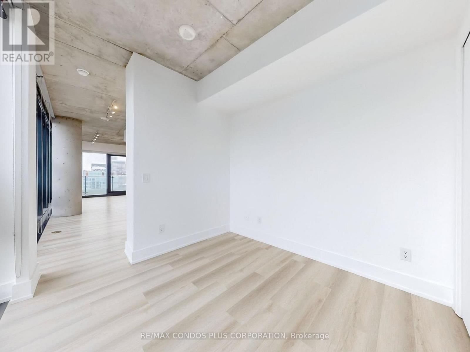 3301 - 224 King Street W, Toronto, Ontario  M5H 0A6 - Photo 25 - C11954554