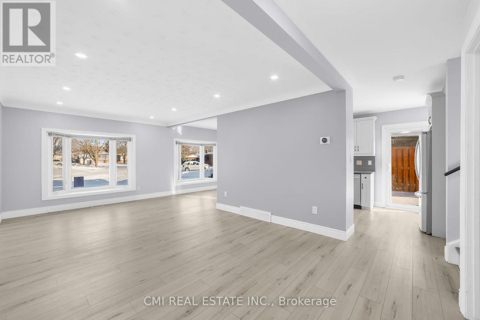 15 Bayshore Crescent, St. Catharines, Ontario  L2N 5Y3 - Photo 8 - X11954575