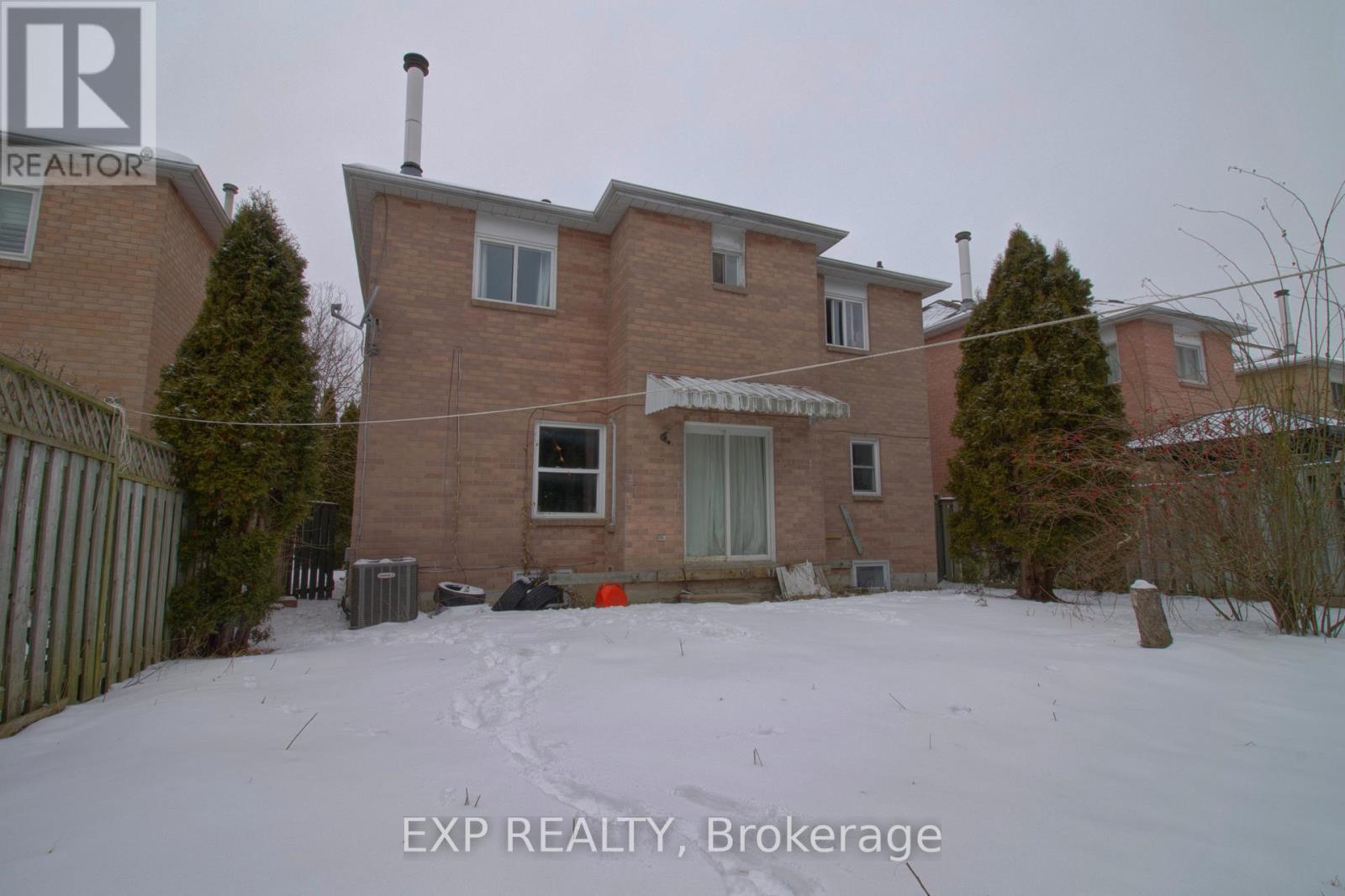 7 Macdermott Drive, Ajax, Ontario  L1T 3S7 - Photo 6 - E11954595