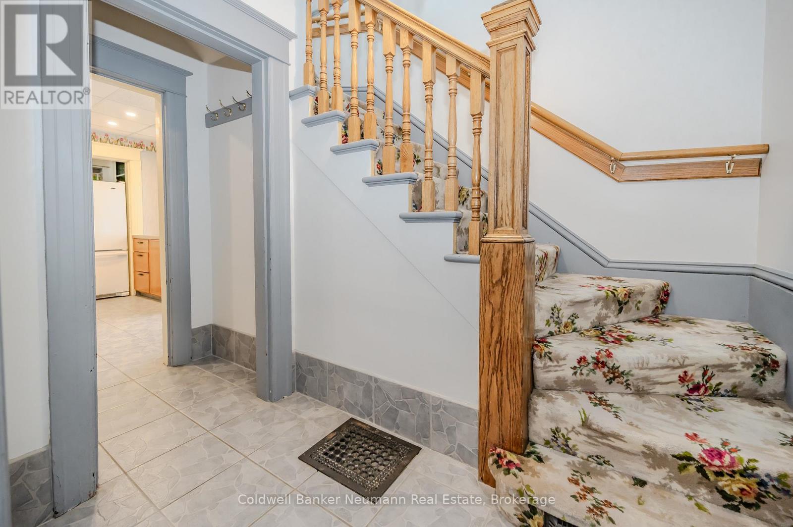 Property at 73 TERRACE HILL STREET image 3