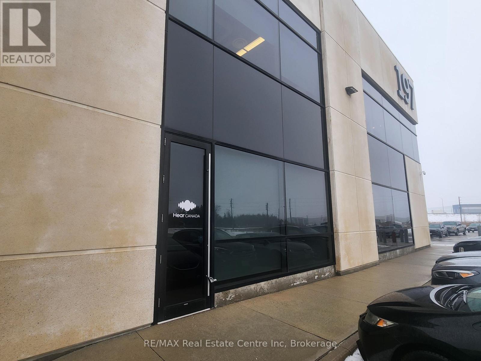 99 - 197 HANLON CREEK BOULEVARD, Guelph, Ontario