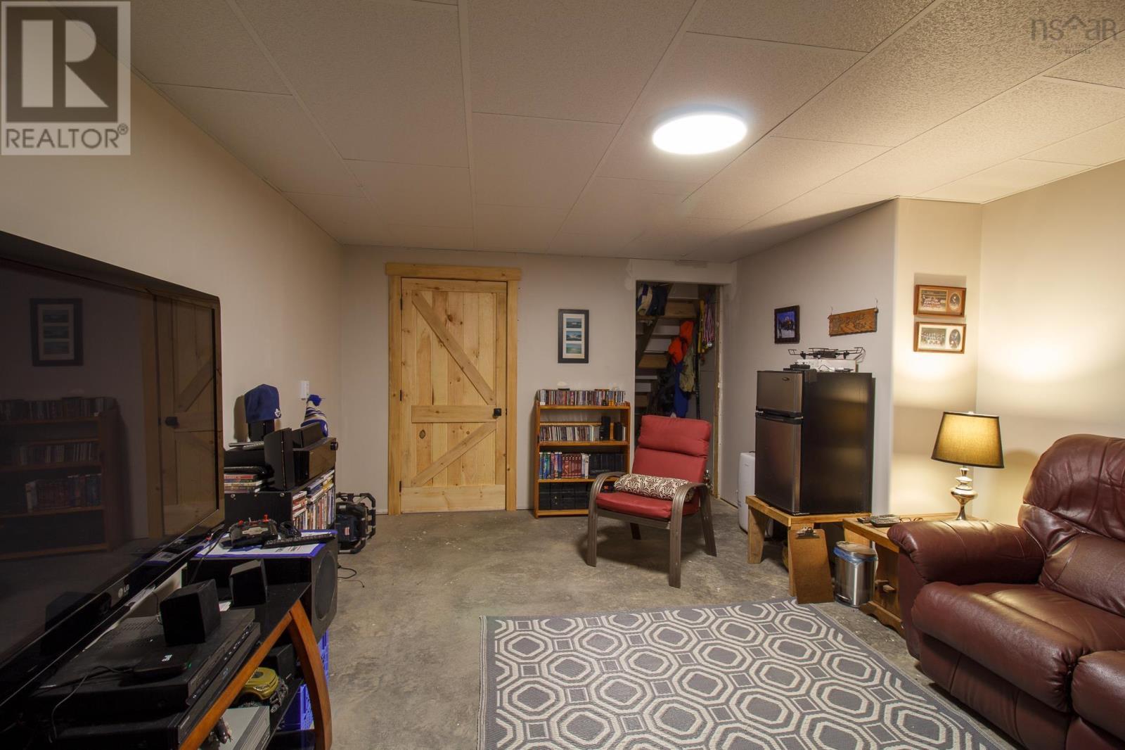 614 Avondale Road, Poplar Grove, Nova Scotia  B0N 2A0 - Photo 39 - 202502217