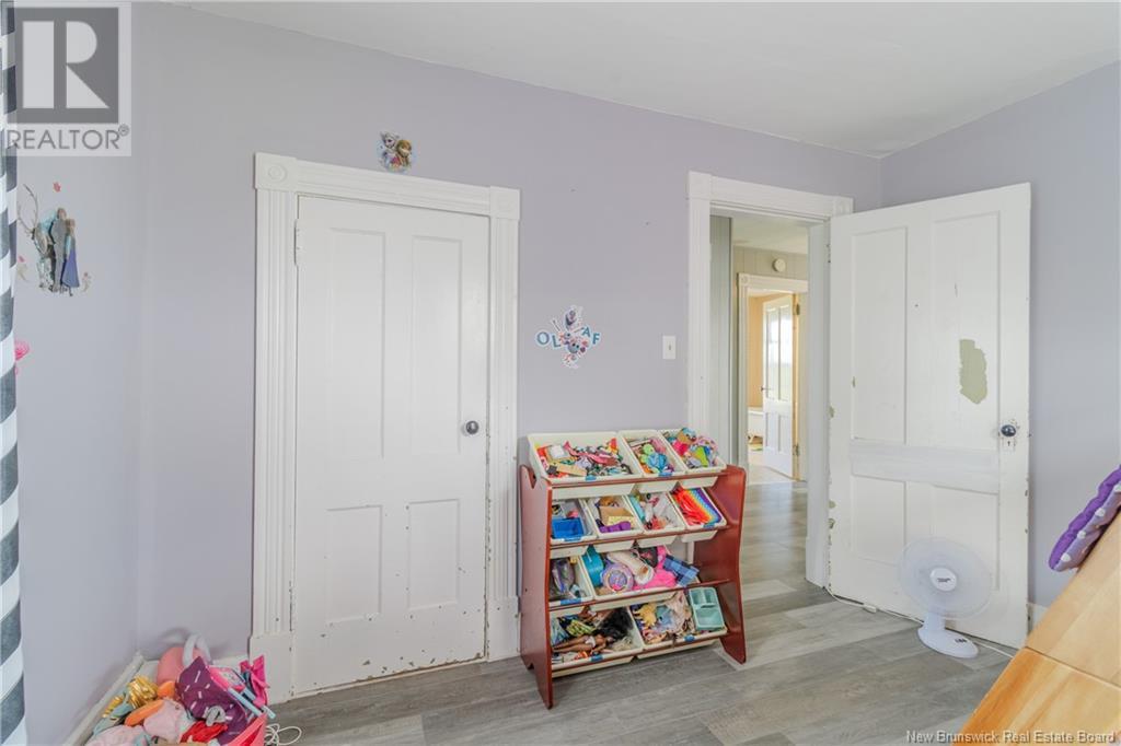 18 Cedar Street, Mcadam, New Brunswick  E6J 1V5 - Photo 27 - NB112155