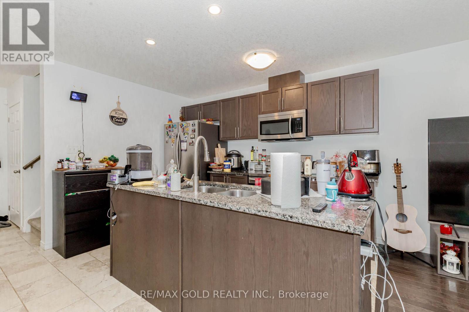 508 Woodlea Court, Kitchener, Ontario  N2R 0P8 - Photo 16 - X11949299