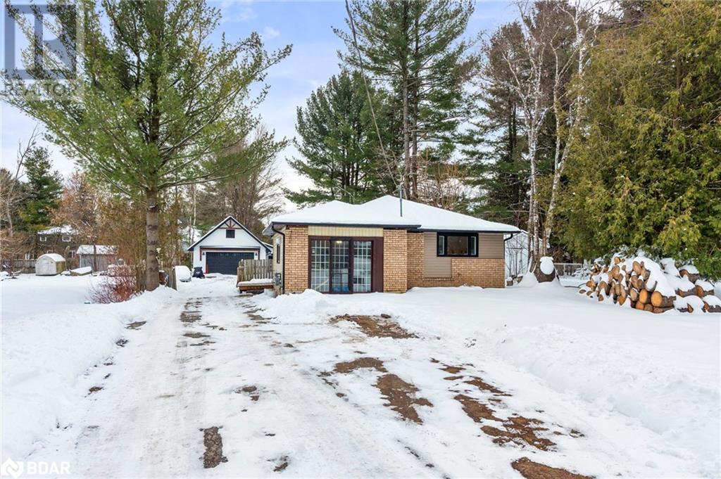 Property at 731 PINEGROVE Avenue image 1