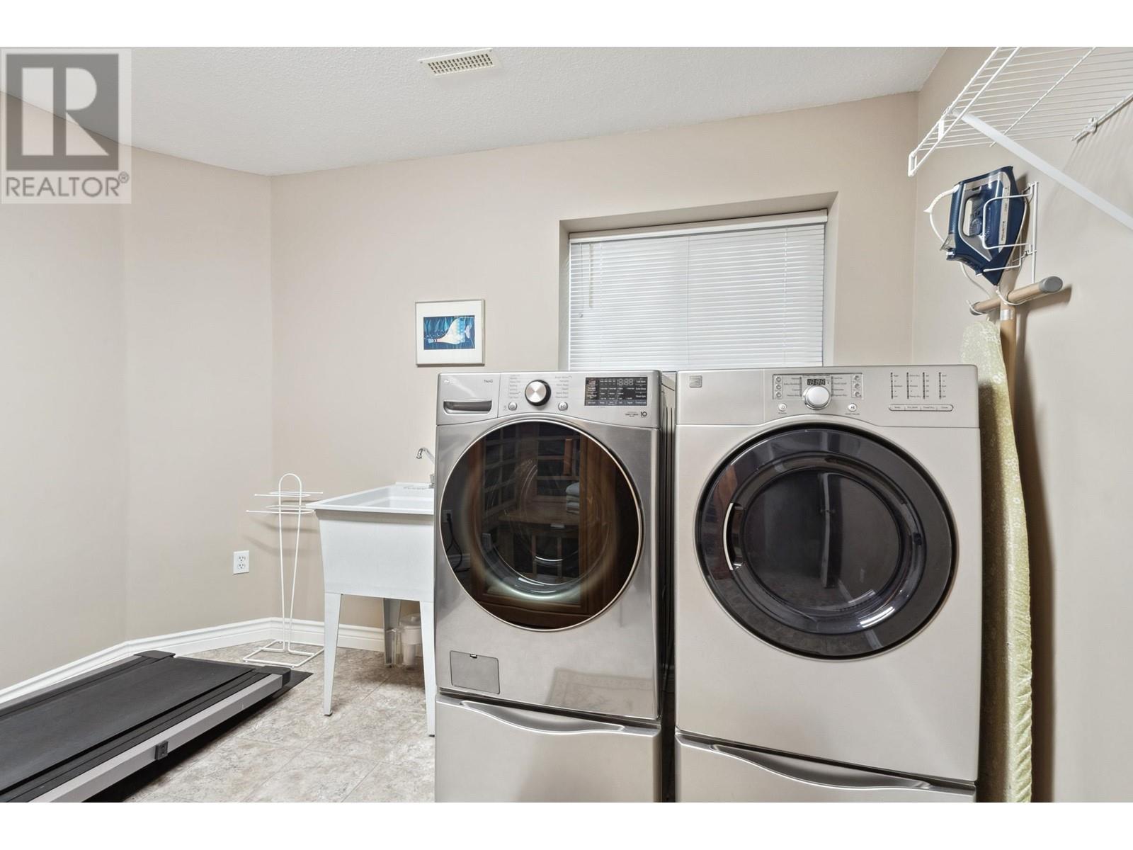 121 2979 Panorama Drive, Coquitlam, British Columbia  V3E 2W8 - Photo 29 - R2963147